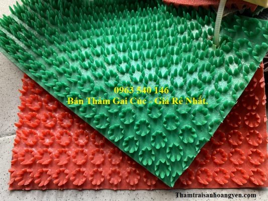 Thảm nhựa gai cúc giá rẻ