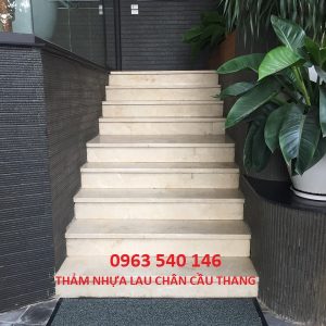 Thảm nhựa chùi chân khách sạn