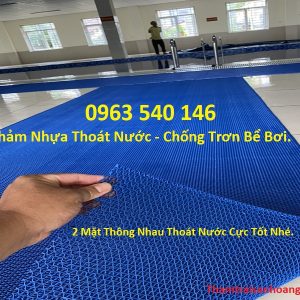 Thảm nhựa trải bể bơi màu xnah dương siêu bền