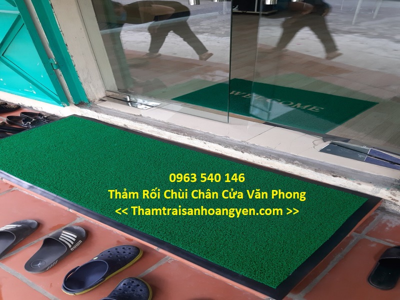 Thảm chùi chân nhựa rối màu xanh lá