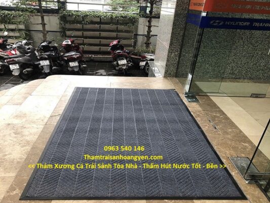 Thảm chùi chân xương cá trải sảnh tòa nhà, văn phòng, nhà hàng rất bền, thấm nước rất tốt